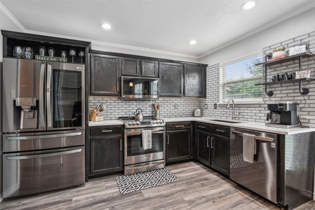 1823 Sea Gull Drive, Dallas, TX 75051