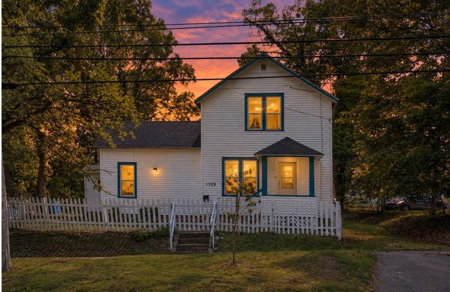 1329 W North Street, Kalamazoo, MI 49006