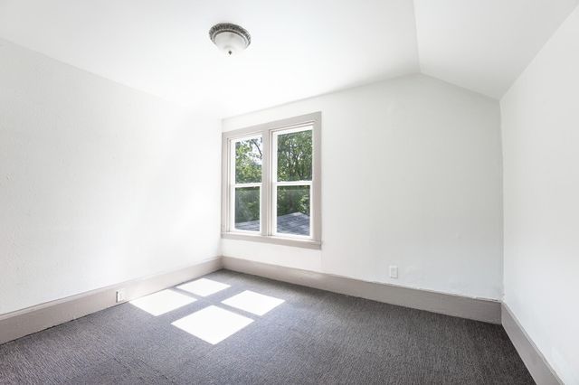 1329 W North Street, Kalamazoo, MI 49006