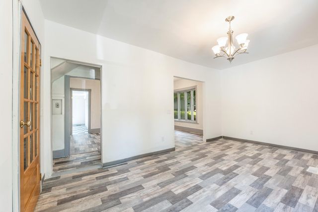 1329 W North Street, Kalamazoo, MI 49006