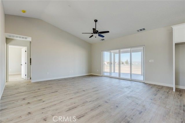 22520 Houston Street, Apple Valley, CA 92308