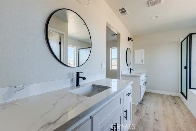 22520 Houston Street, Apple Valley, CA 92308