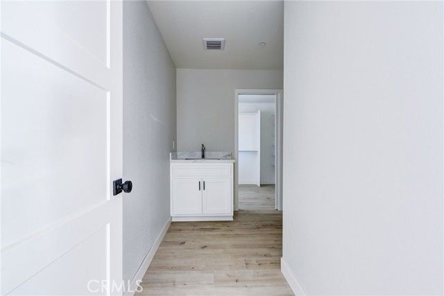 22520 Houston Street, Apple Valley, CA 92308