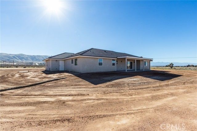 22520 Houston Street, Apple Valley, CA 92308