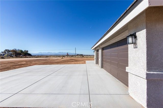 22520 Houston Street, Apple Valley, CA 92308