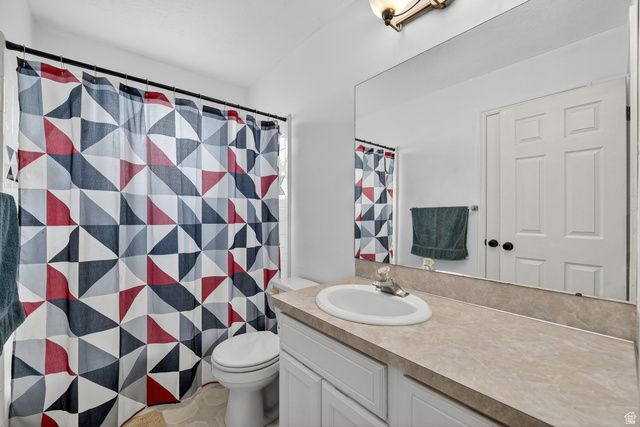 1479 W 1300 N, Farr West, UT 84404