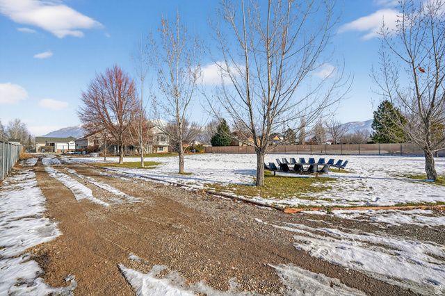1479 W 1300 N, Farr West, UT 84404