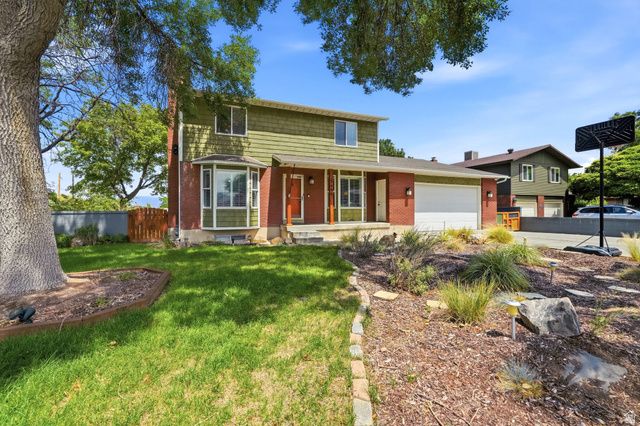 5695 S INWOOD DR, Taylorsville, UT 84129