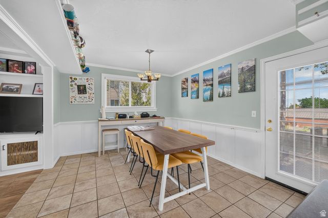 5695 S INWOOD DR, Taylorsville, UT 84129