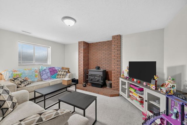 5695 S INWOOD DR, Taylorsville, UT 84129