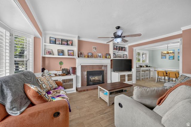 5695 S INWOOD DR, Taylorsville, UT 84129