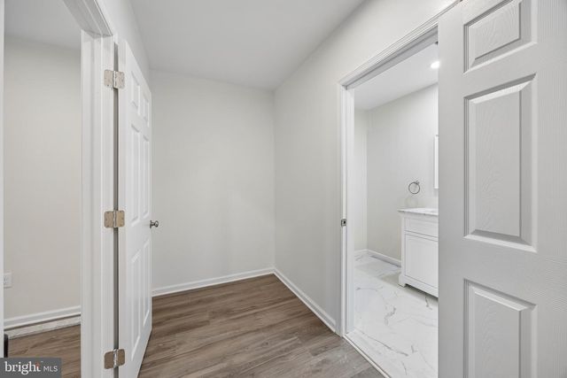 1359 CREASE ST, Philadelphia, PA 19125