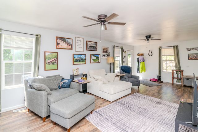 103 Boreing Drive, London, KY 40741