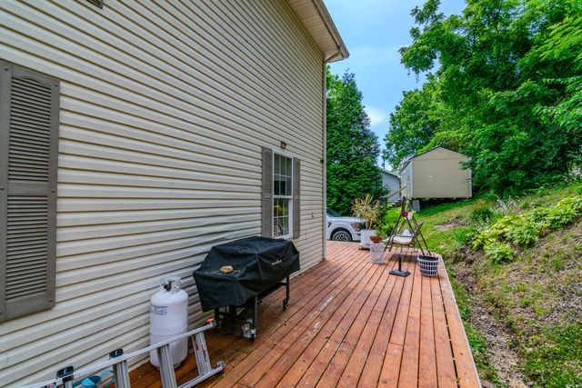 103 Boreing Drive, London, KY 40741