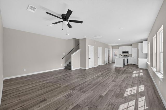 2211 Brookes Street, Fort Worth, TX 76105