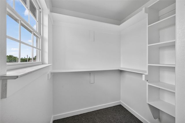 2211 Brookes Street, Fort Worth, TX 76105