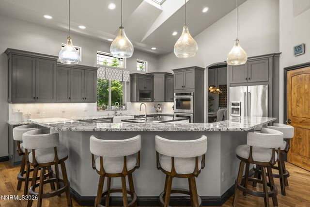 6389 Rey Del Sierra Drive, Sparks, NV 89436