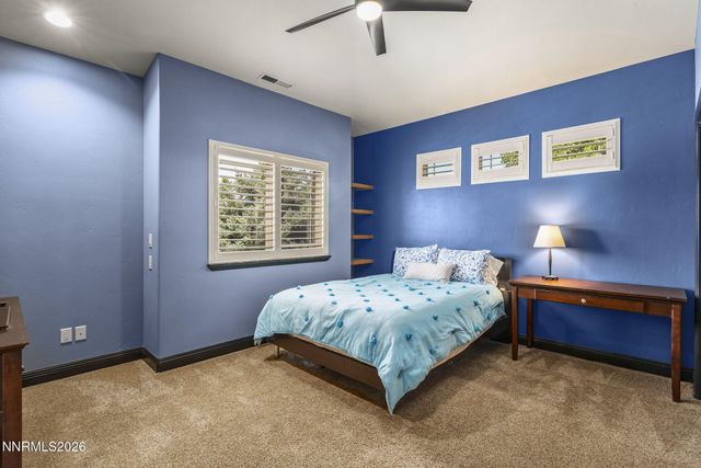 6389 Rey Del Sierra Drive, Sparks, NV 89436