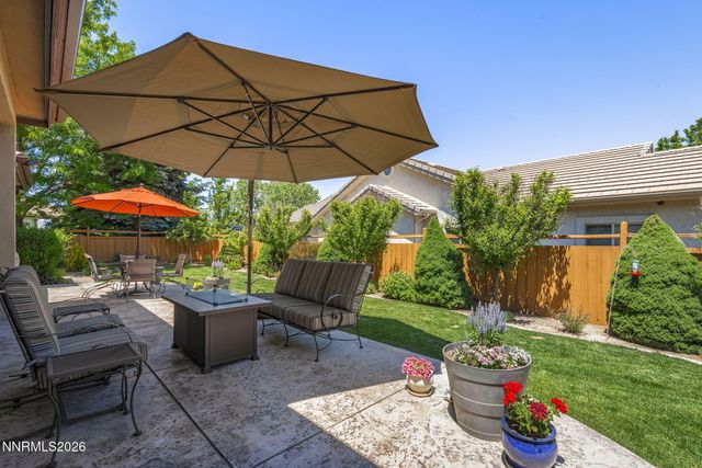 6389 Rey Del Sierra Drive, Sparks, NV 89436