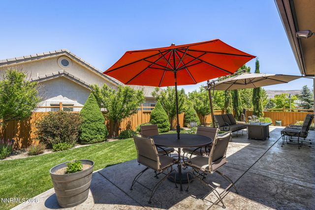 6389 Rey Del Sierra Drive, Sparks, NV 89436