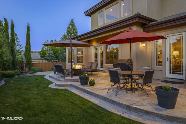 6389 Rey Del Sierra Drive, Sparks, NV 89436