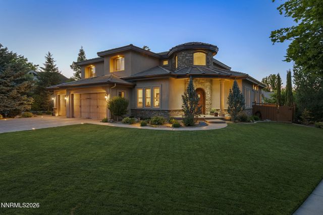6389 Rey Del Sierra Drive, Sparks, NV 89436