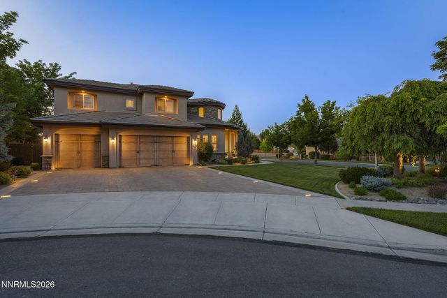 6389 Rey Del Sierra Drive, Sparks, NV 89436