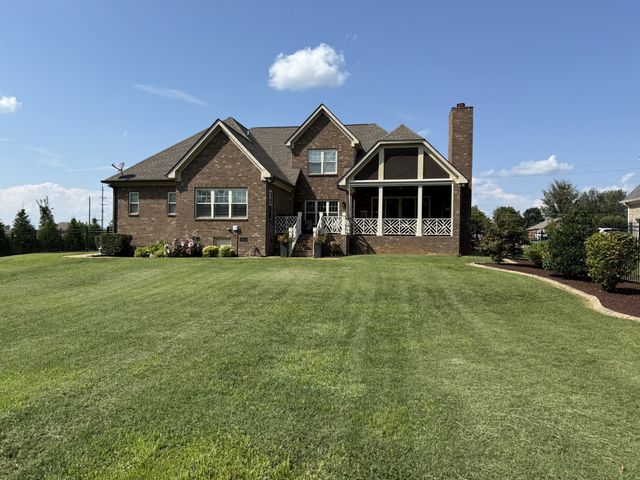 1138 Compton Rd, Murfreesboro, TN 37130