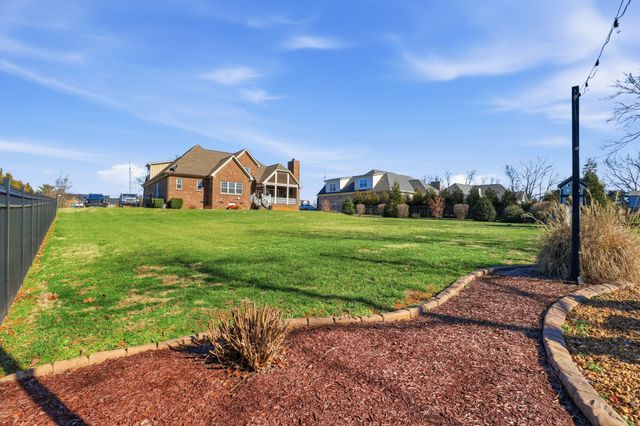 1138 Compton Rd, Murfreesboro, TN 37130