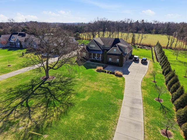 1138 Compton Rd, Murfreesboro, TN 37130