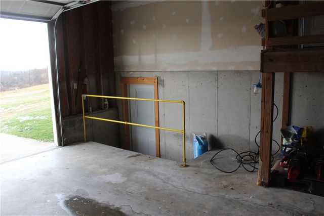 99 Pine Valley Road, Catlin, NY 14872