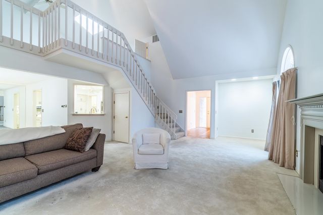 6924 Palladio Square, Fort Wayne, IN 46804