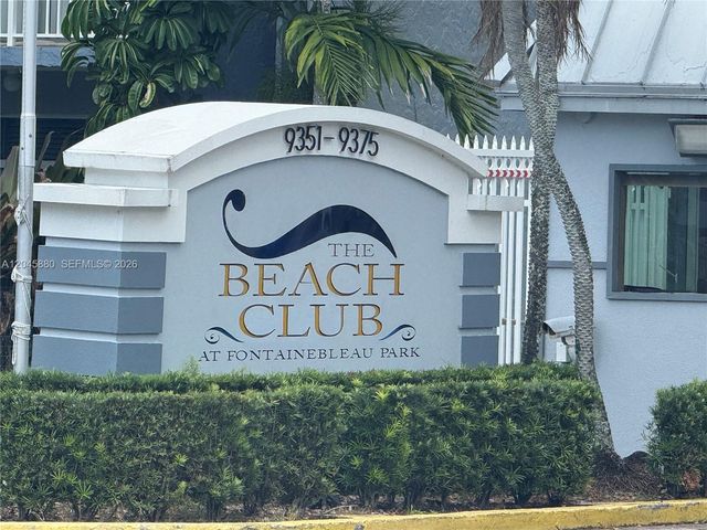 9371 Fontainebleau Blvd I208, Miami, FL 33172