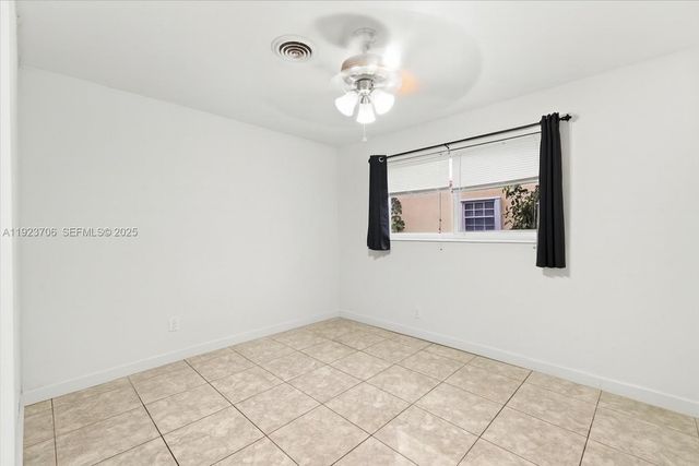 1541 NW 63rd Ave, Sunrise, FL 33313