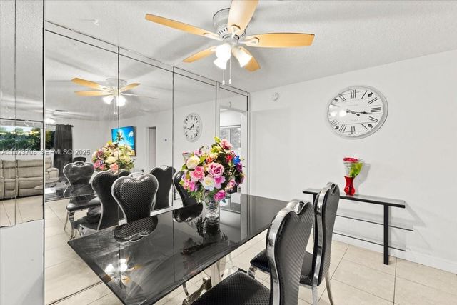 1541 NW 63rd Ave, Sunrise, FL 33313