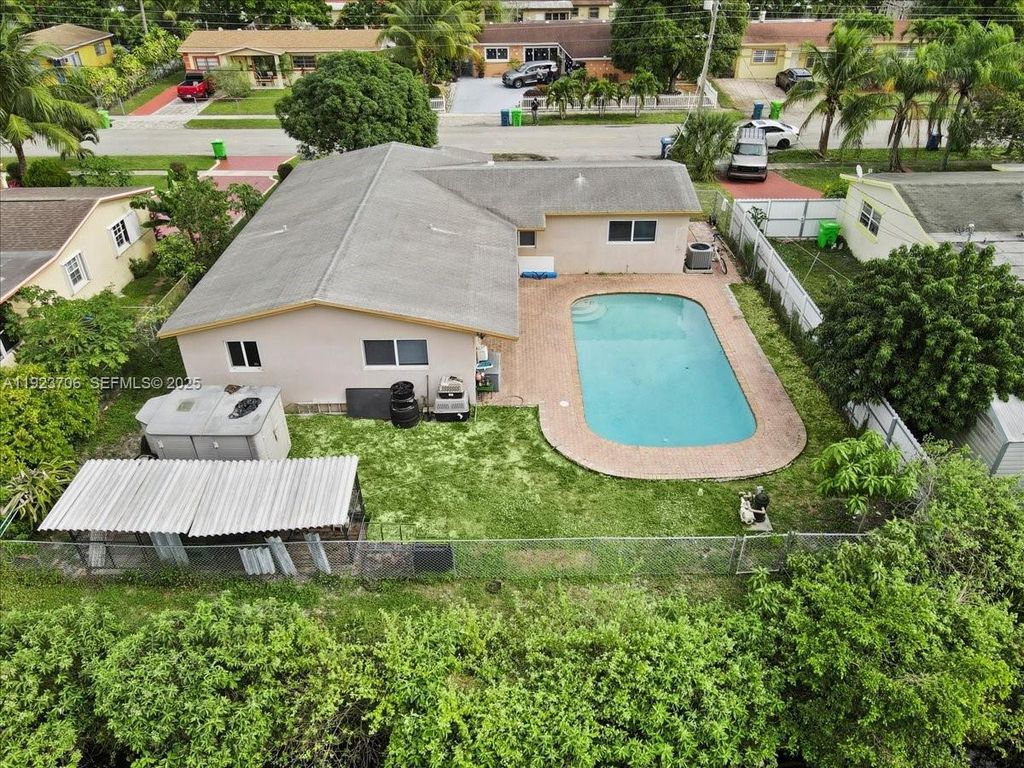 1541 NW 63rd Ave, Sunrise, FL 33313