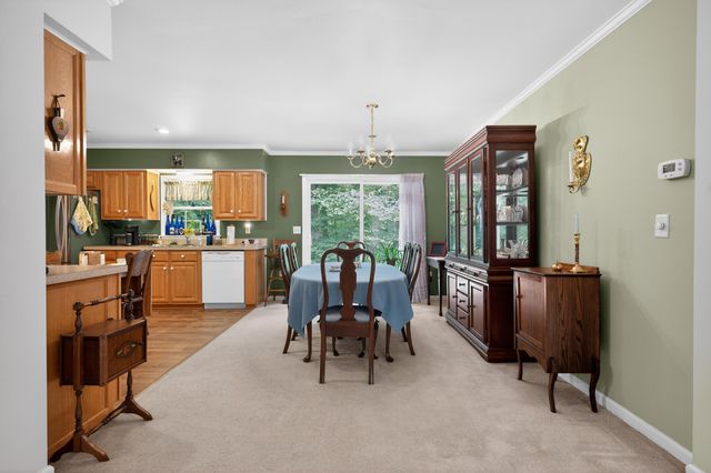 222 Greenwood LN SE, Copper Hill, VA 24079