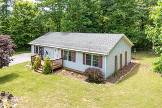 222 Greenwood LN SE, Copper Hill, VA 24079