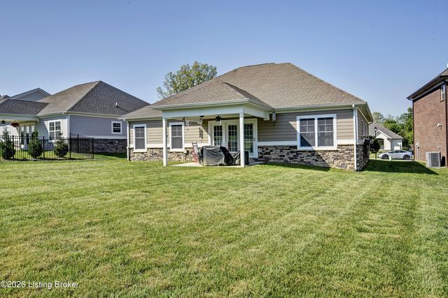 7911 Cultivator Ct, Louisville, KY 40291