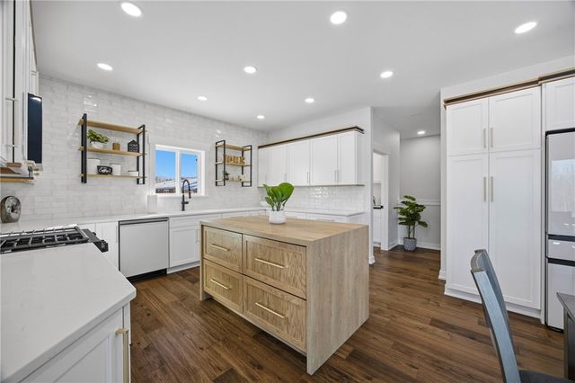 66 Parma Center Road, Parma, NY 14468