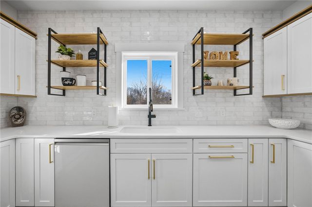 66 Parma Center Road, Parma, NY 14468