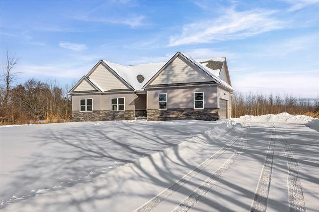 66 Parma Center Road, Parma, NY 14468