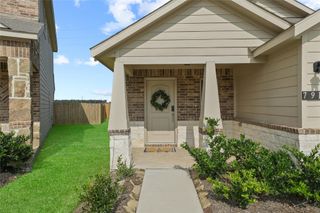 7911 Tuscan Cypress Drive, Cypress, TX 77433