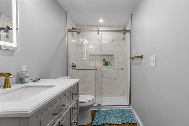 391 Valley Road, Middletown, RI 02842