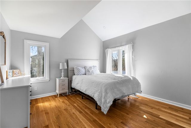 391 Valley Road, Middletown, RI 02842