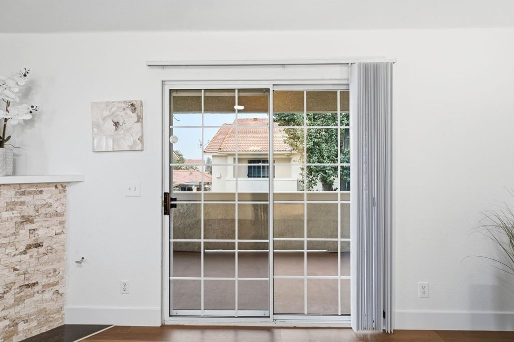 Image 32 of property listing at 1542 E Alluvial Avenue # 258, Fresno, CA 93720