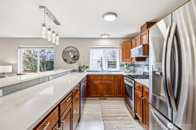 19188 Megger Circle NE, Poulsbo, WA 98370