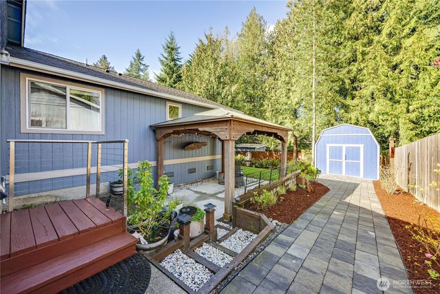 19188 Megger Circle NE, Poulsbo, WA 98370