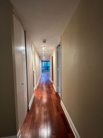 360 E Randolph Street 3507, Chicago, IL 60601