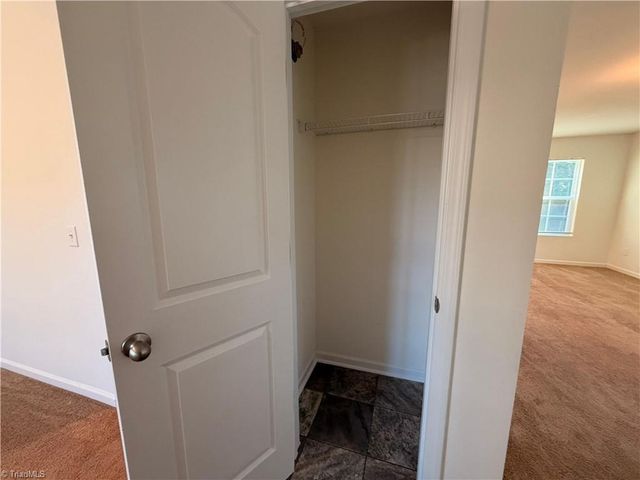948 Brentwood Park Lane, Rural Hall, NC 27045